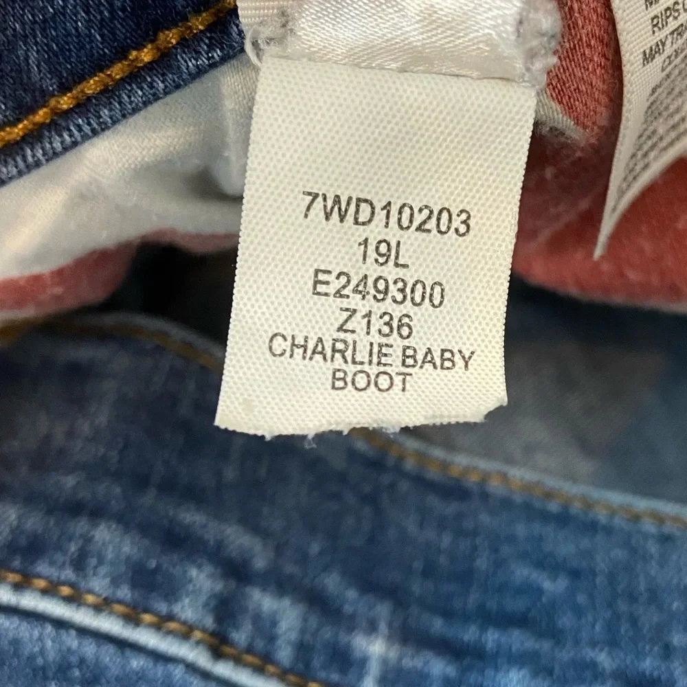 Lucky Brand Women's Dark Blue Boot Cut Jeans - Picture 10 of 11